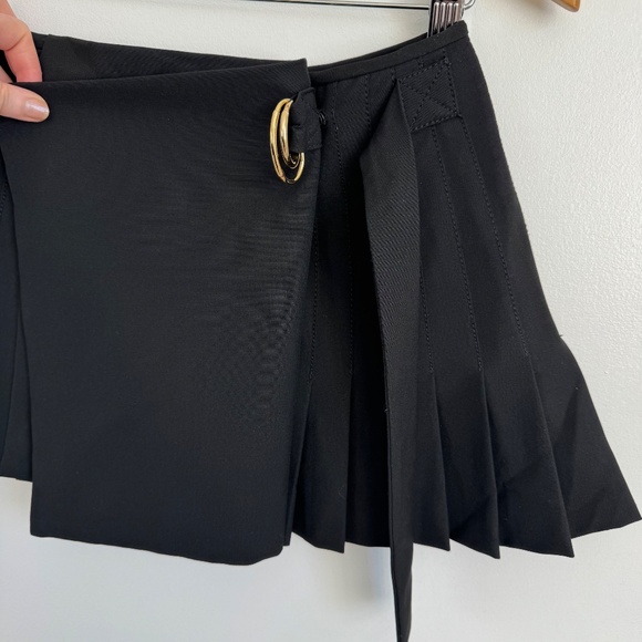 Short Box Pleated Micro Mini Skirt Black Size M Dark Academia Whimsygoth K-Pop - Picture 5 of 8